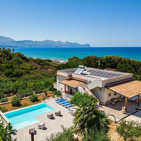 Villa Dellacqua Alcamo Marina Bagian luar foto